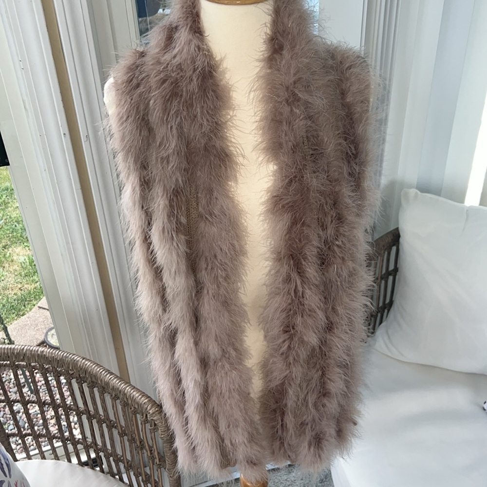 It’s like new, small size, open from the front Chico’s brand - Picture 7 of 7